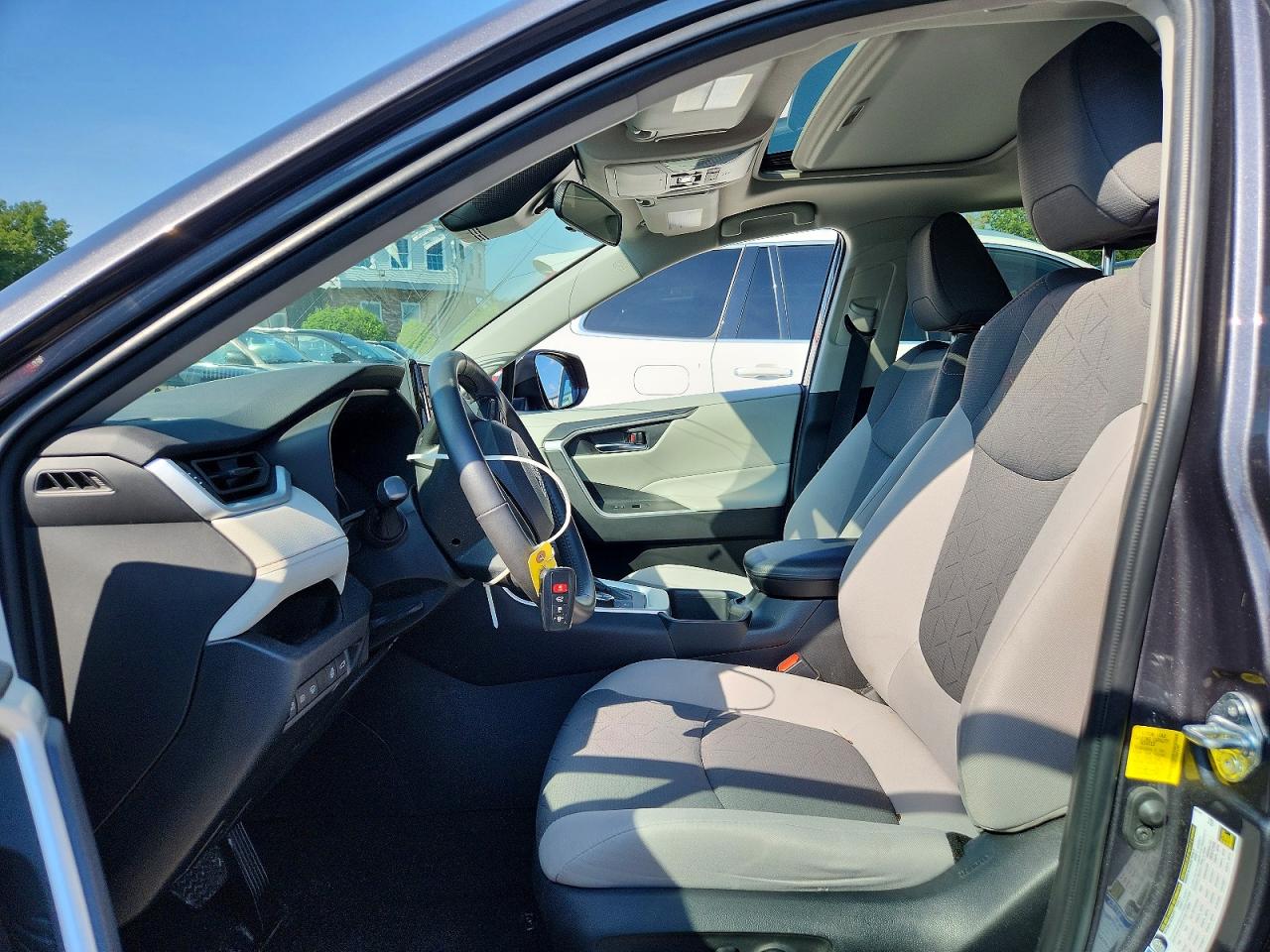 2022 TOYOTA RAV4