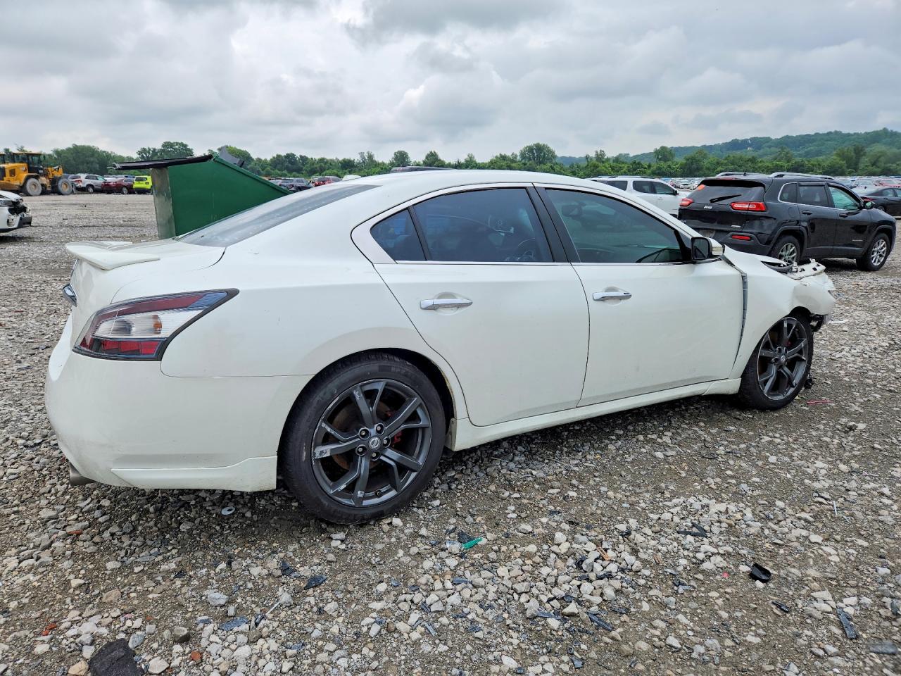 2014 NISSAN MAXIMA