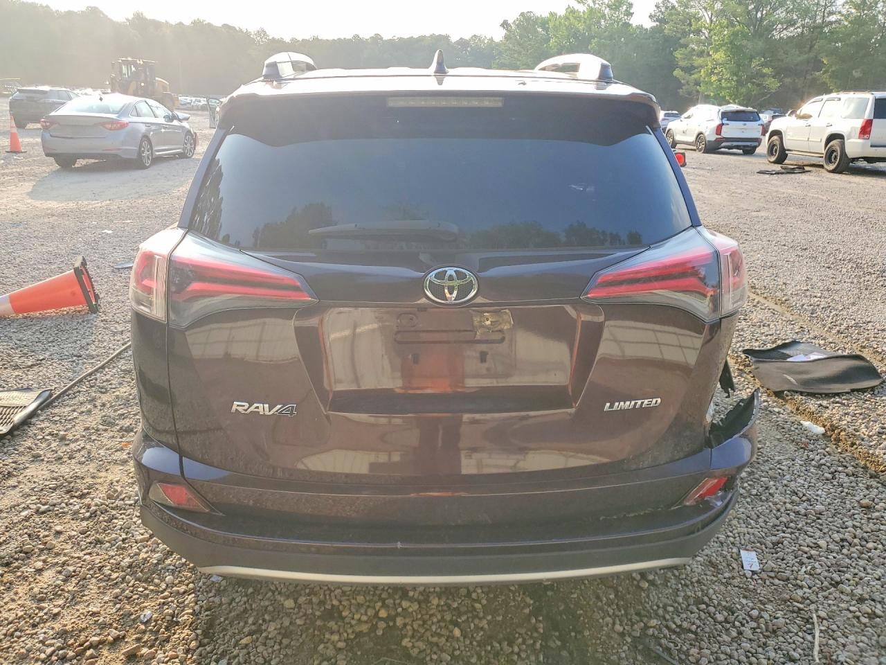 2018 TOYOTA RAV4