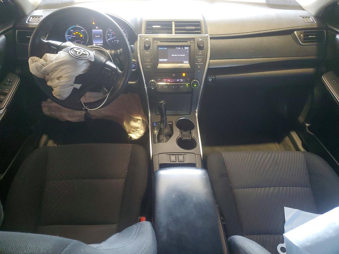2017 TOYOTA CAMRY SOLA