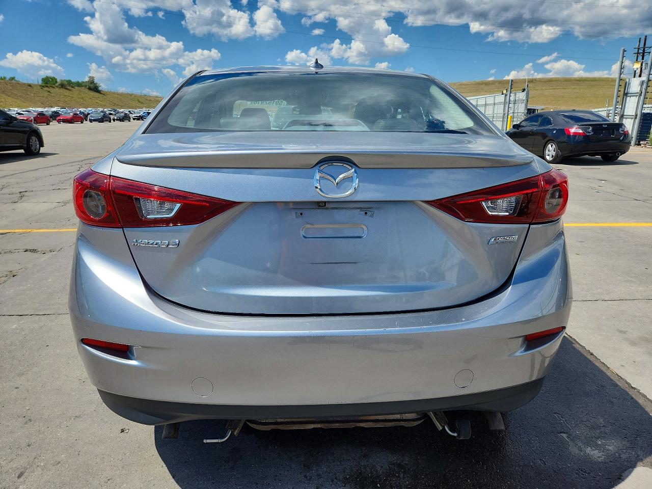 2015 MAZDA 3