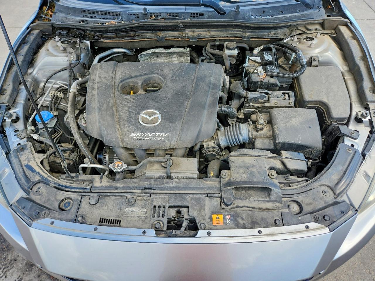 2015 MAZDA 3