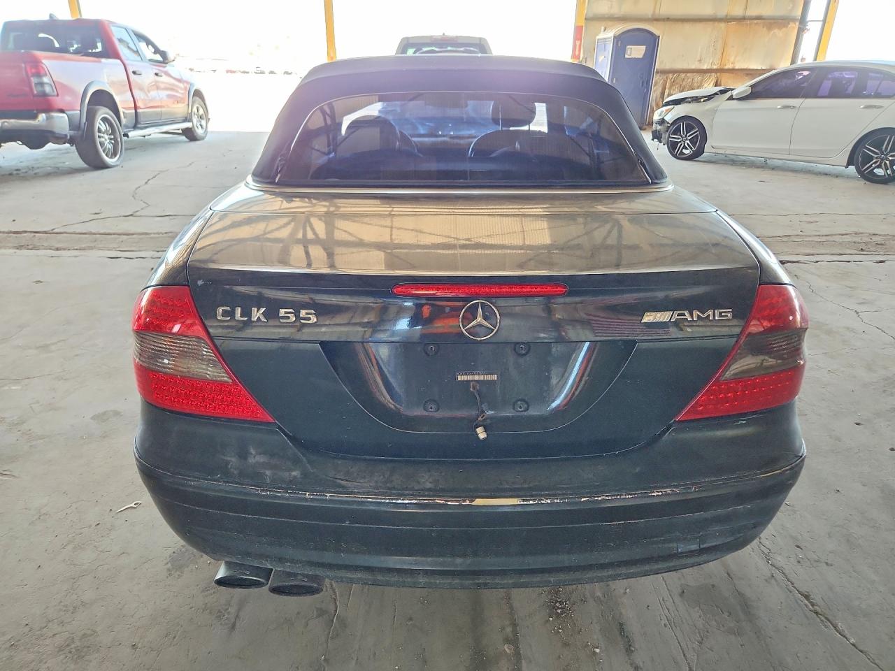 2004 MERCEDES-BENZ CLK-CLASS