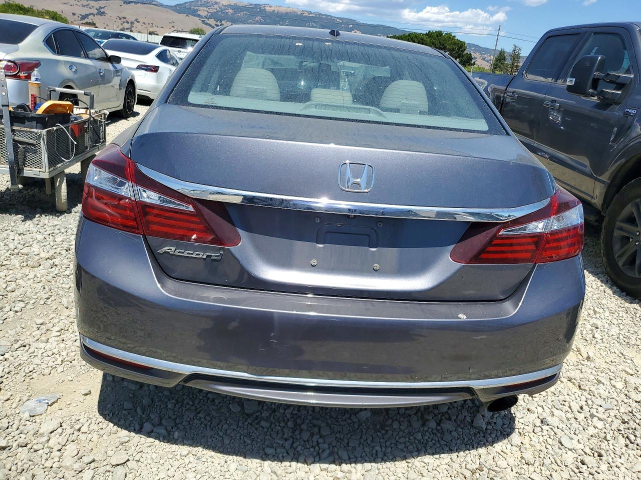2016 HONDA ACCORD