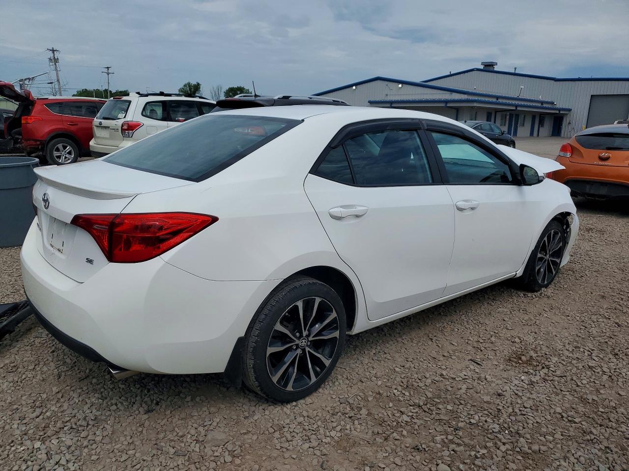 2018 TOYOTA COROLLA
