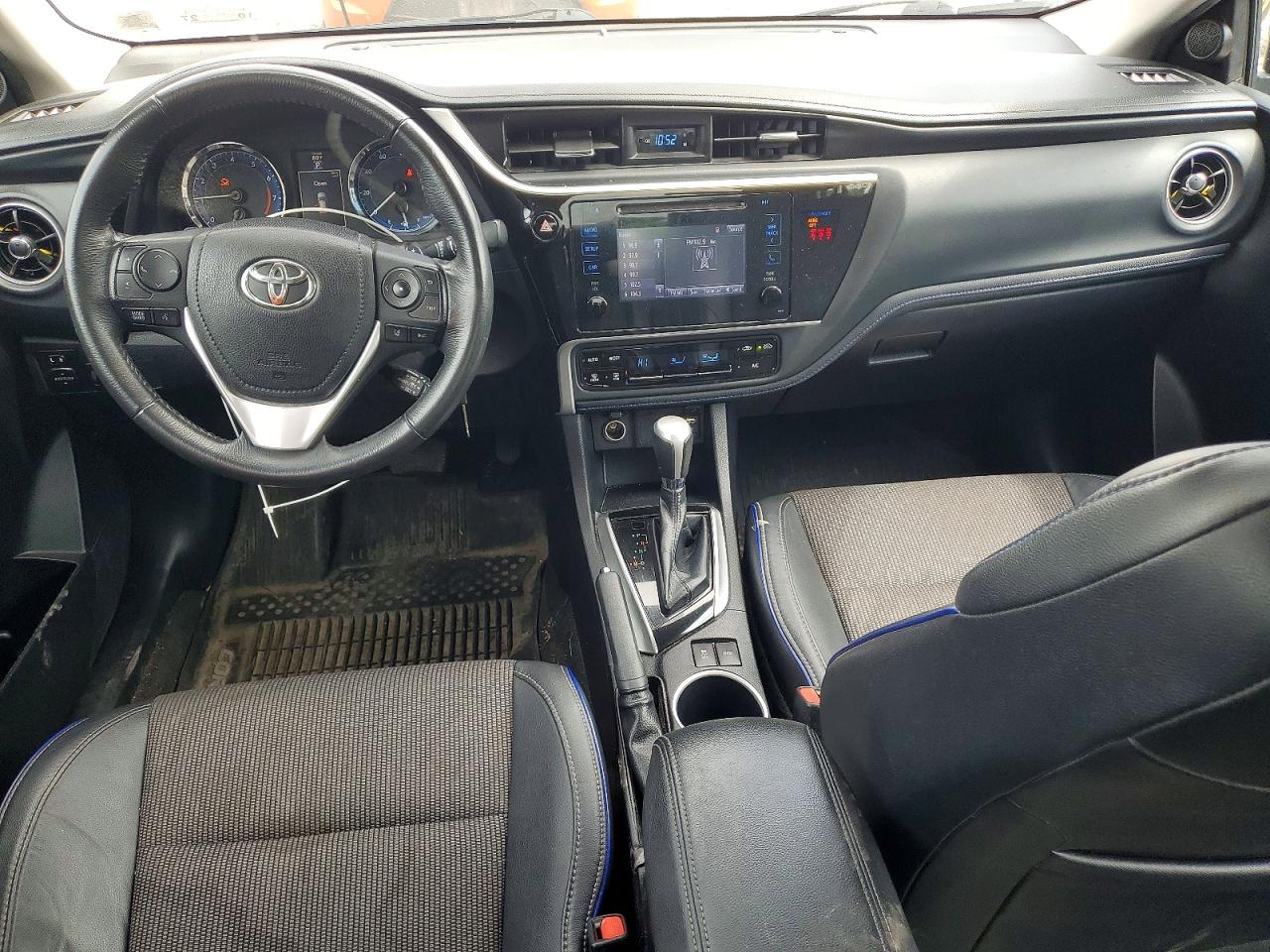 2018 TOYOTA COROLLA