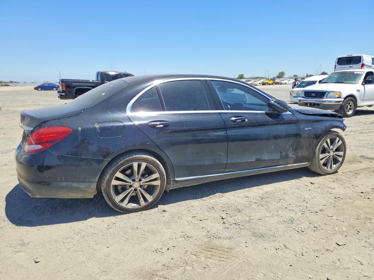 2016 MERCEDES-BENZ C-CLASS