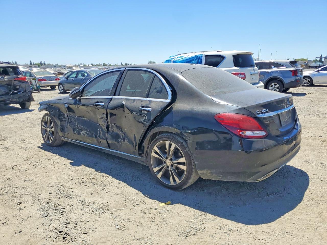 2016 MERCEDES-BENZ C-CLASS