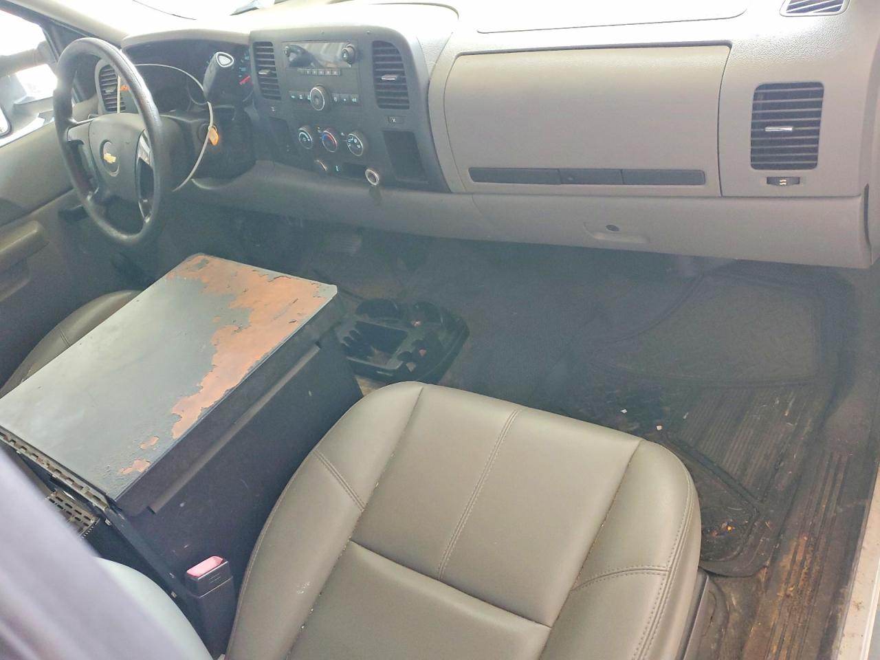 2013 CHEVROLET SILVERADO