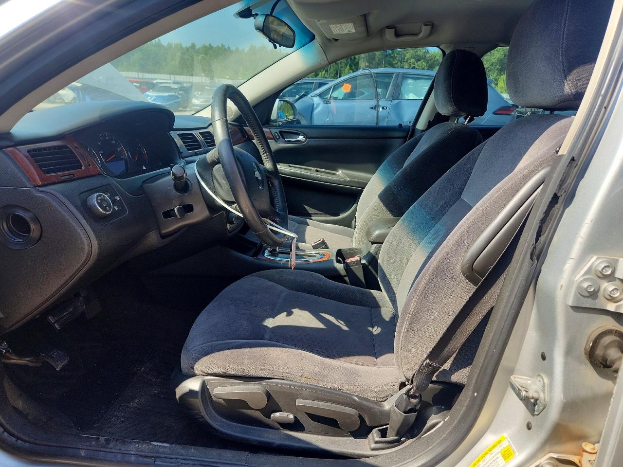 2010 CHEVROLET IMPALA
