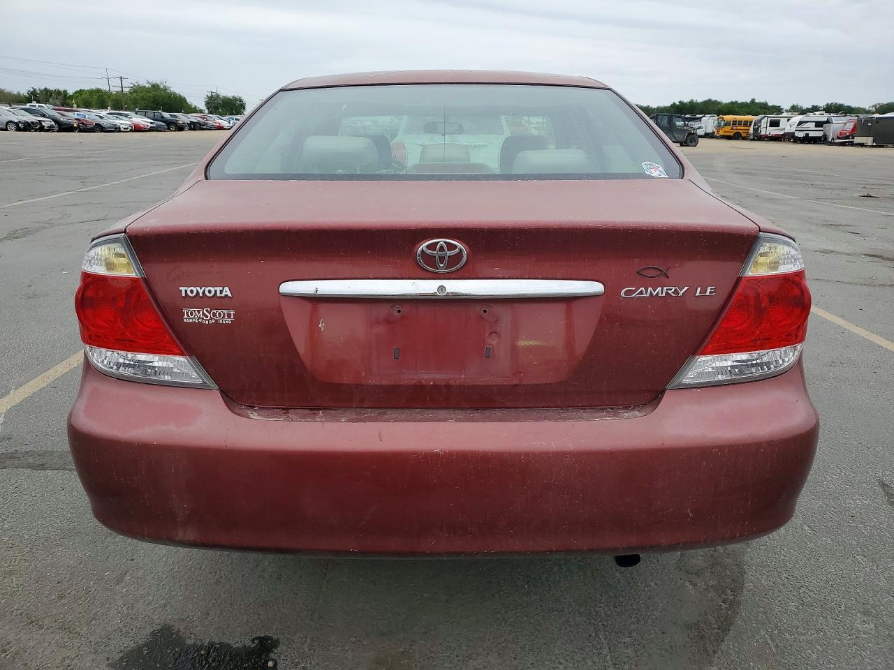 2005 TOYOTA CAMRY