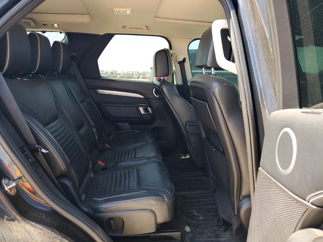 2017 LAND ROVER DISCOVERY