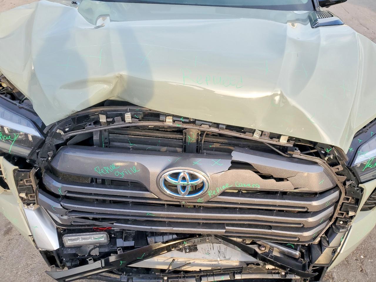 2024 TOYOTA TUNDRA
