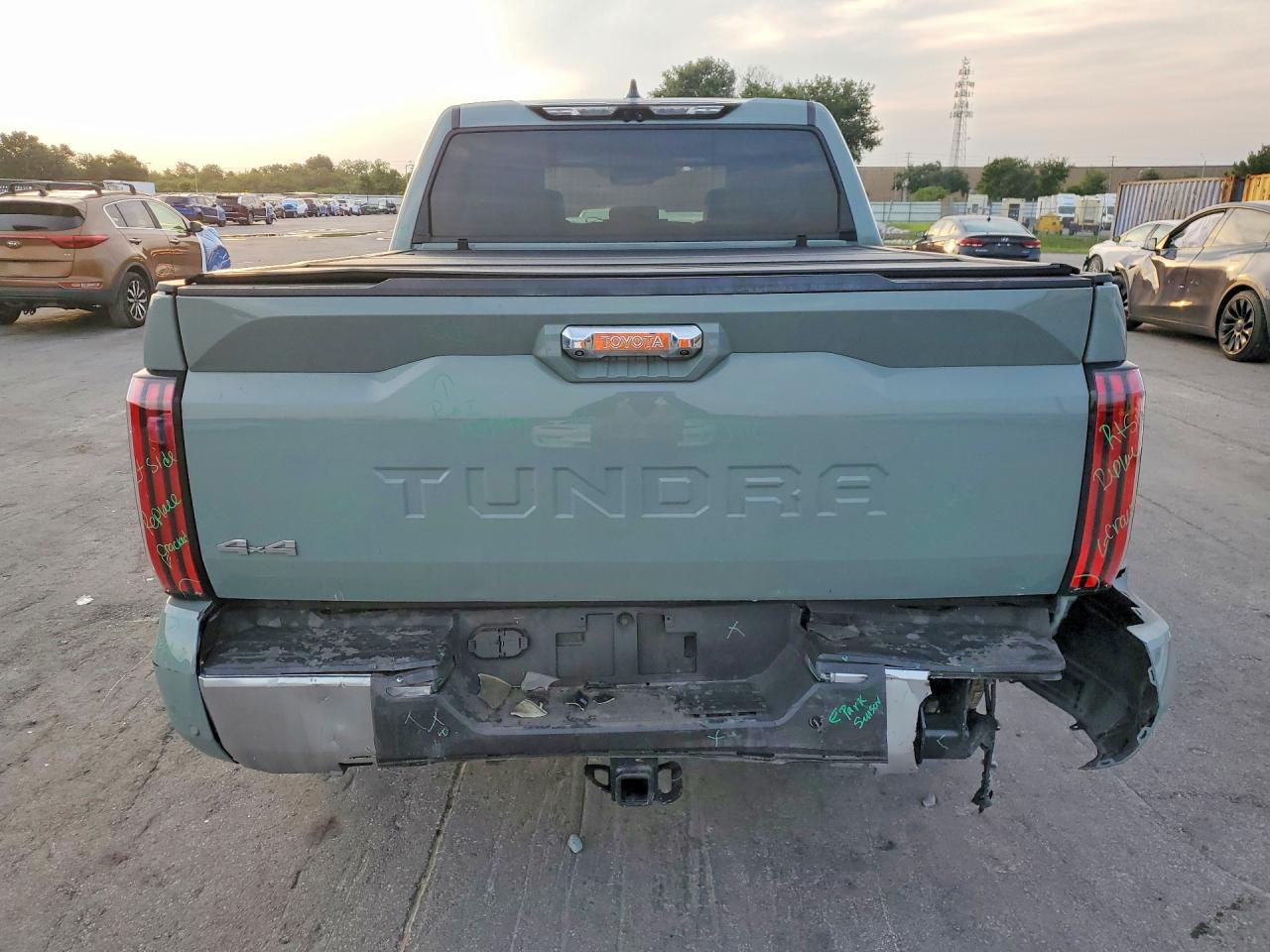 2024 TOYOTA TUNDRA