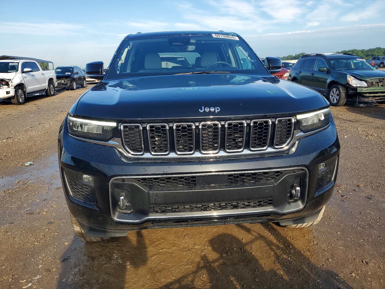 2023 JEEP CHEROKEE