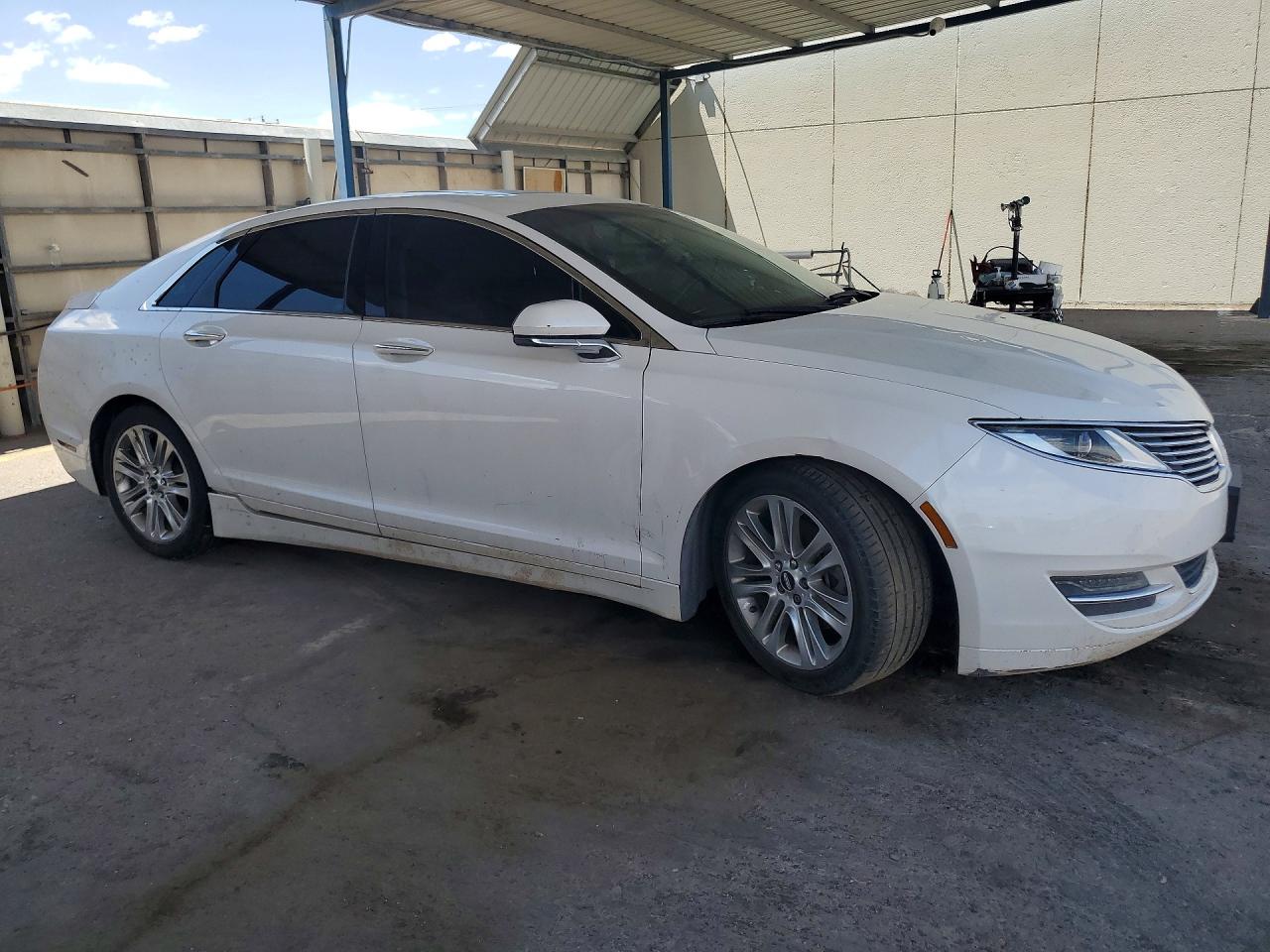 2016 LINCOLN MKZ