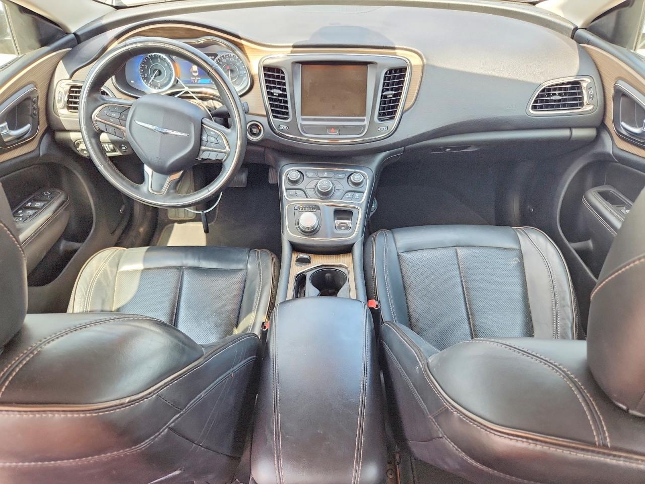 2015 CHRYSLER 200