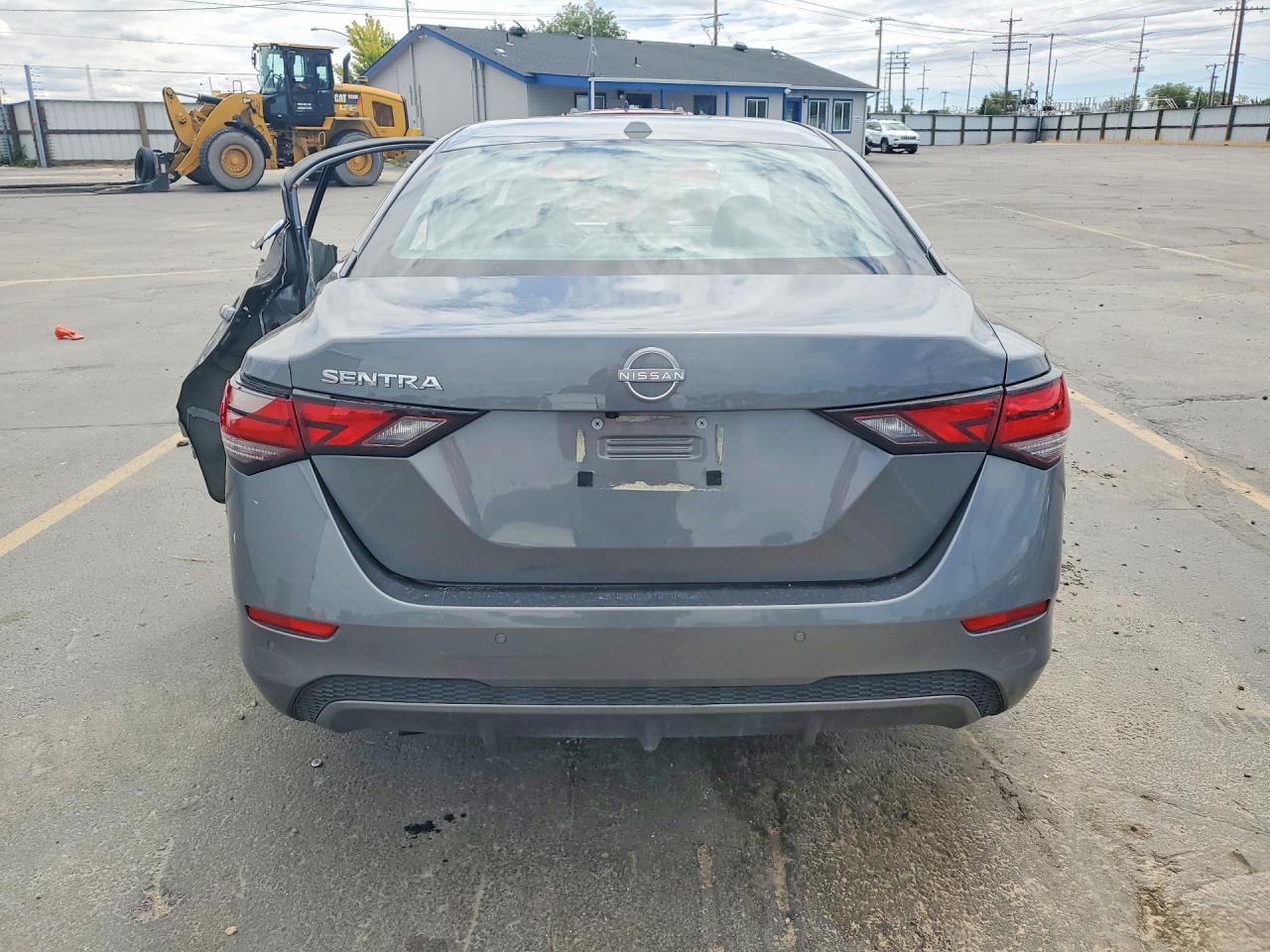 2025 NISSAN SENTRA