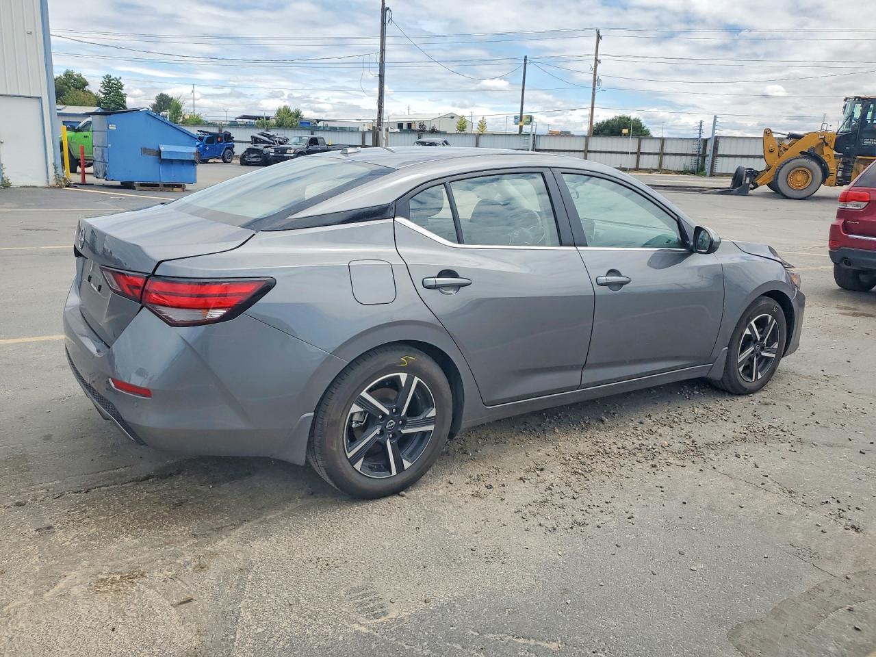 2025 NISSAN SENTRA
