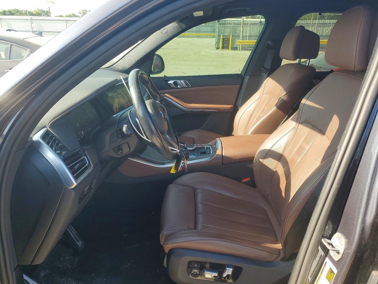 2021 BMW X5