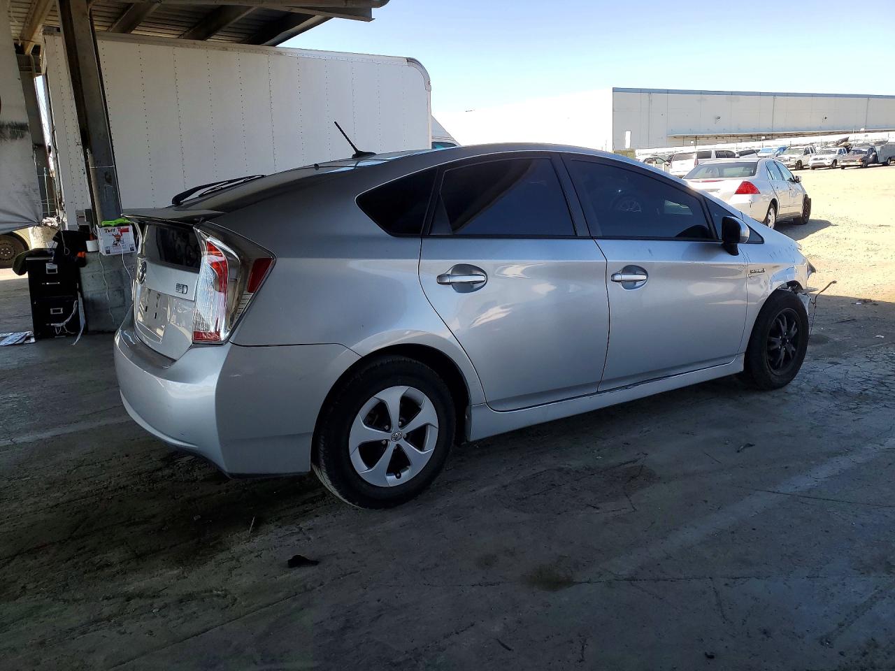 2015 TOYOTA PRIUS
