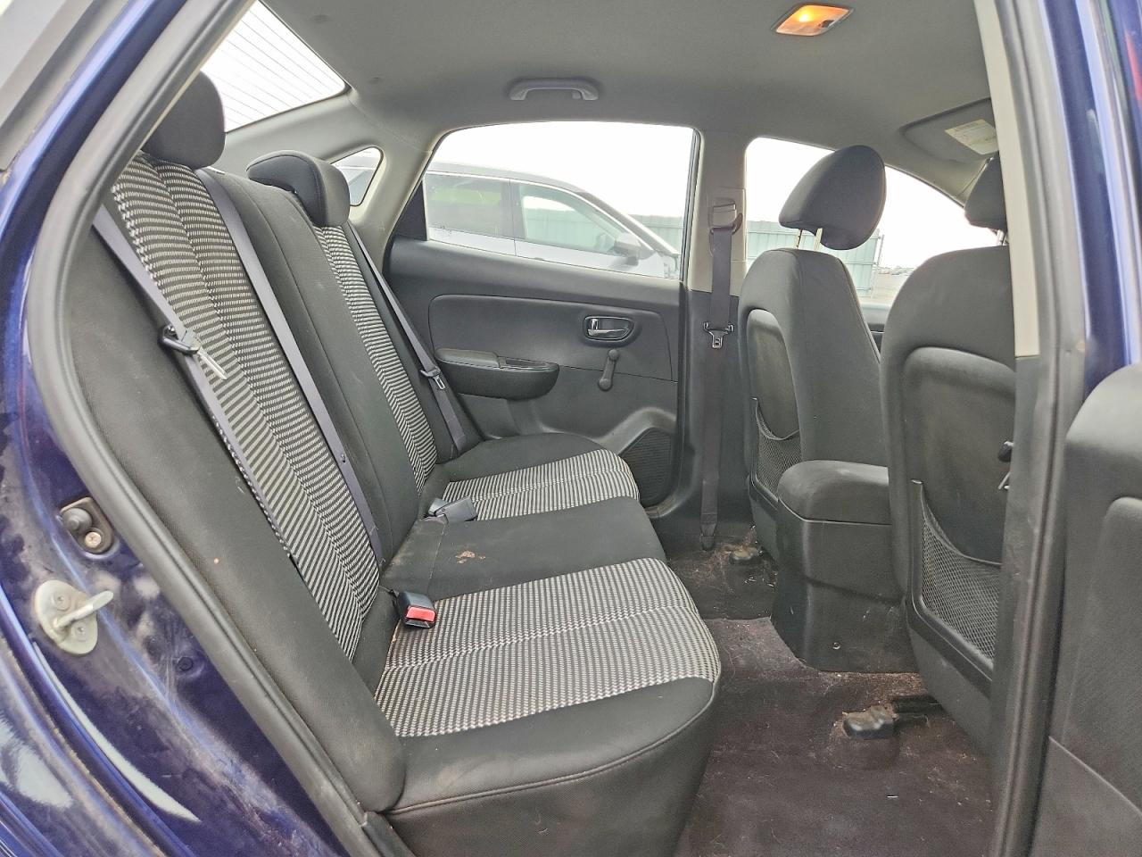 2010 HYUNDAI ELANTRA