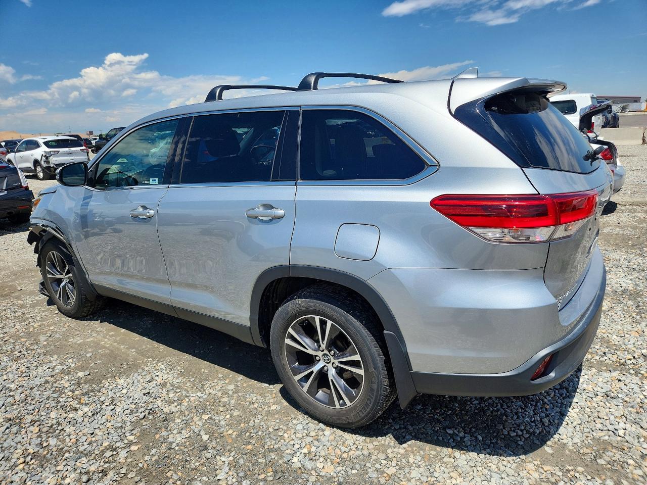 2019 TOYOTA HIGHLANDER