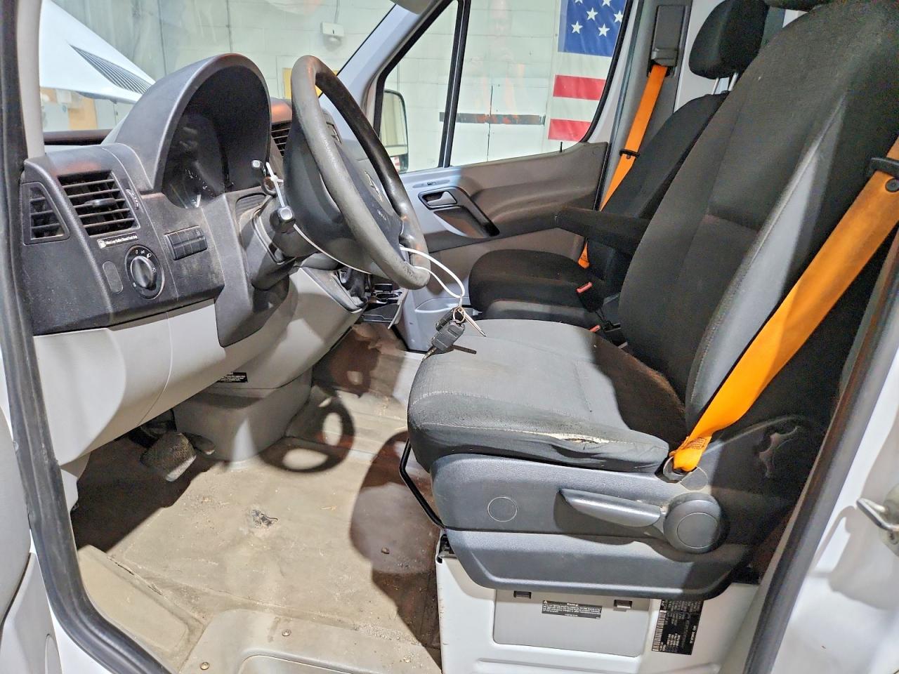 2015 MERCEDES-BENZ SPRINTER