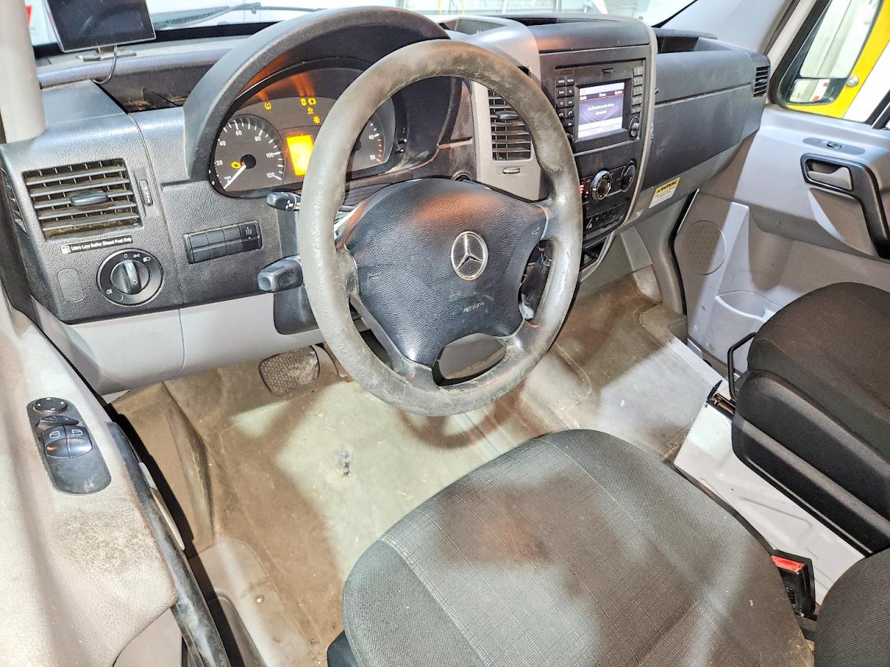 2015 MERCEDES-BENZ SPRINTER