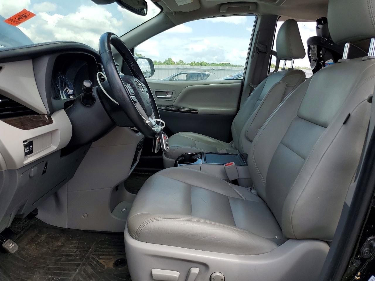 2020 TOYOTA SIENNA