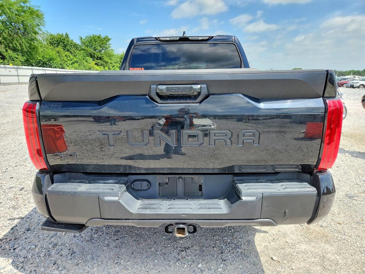 2024 TOYOTA TUNDRA