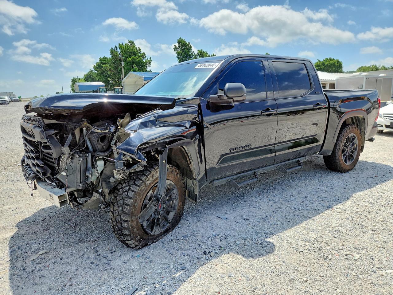 2024 TOYOTA TUNDRA
