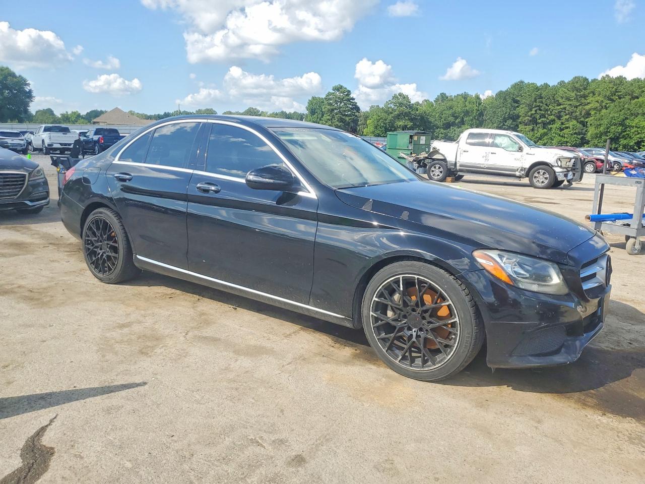 2016 MERCEDES-BENZ C-CLASS