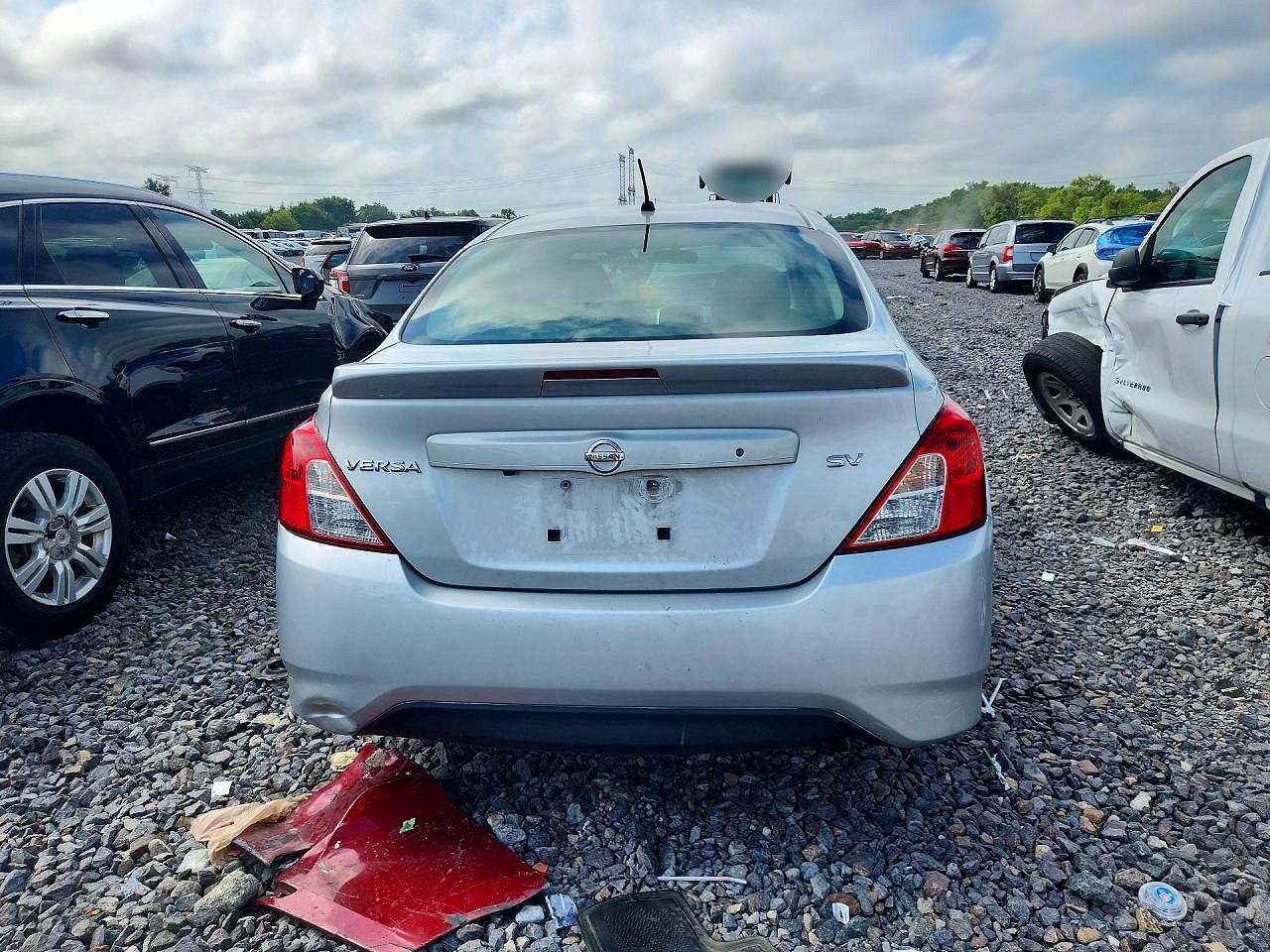 2019 NISSAN VERSA