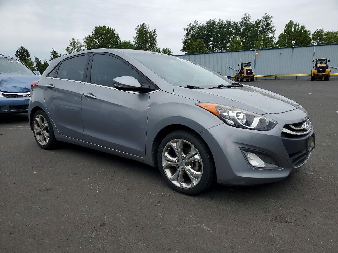 2014 HYUNDAI ELANTRA