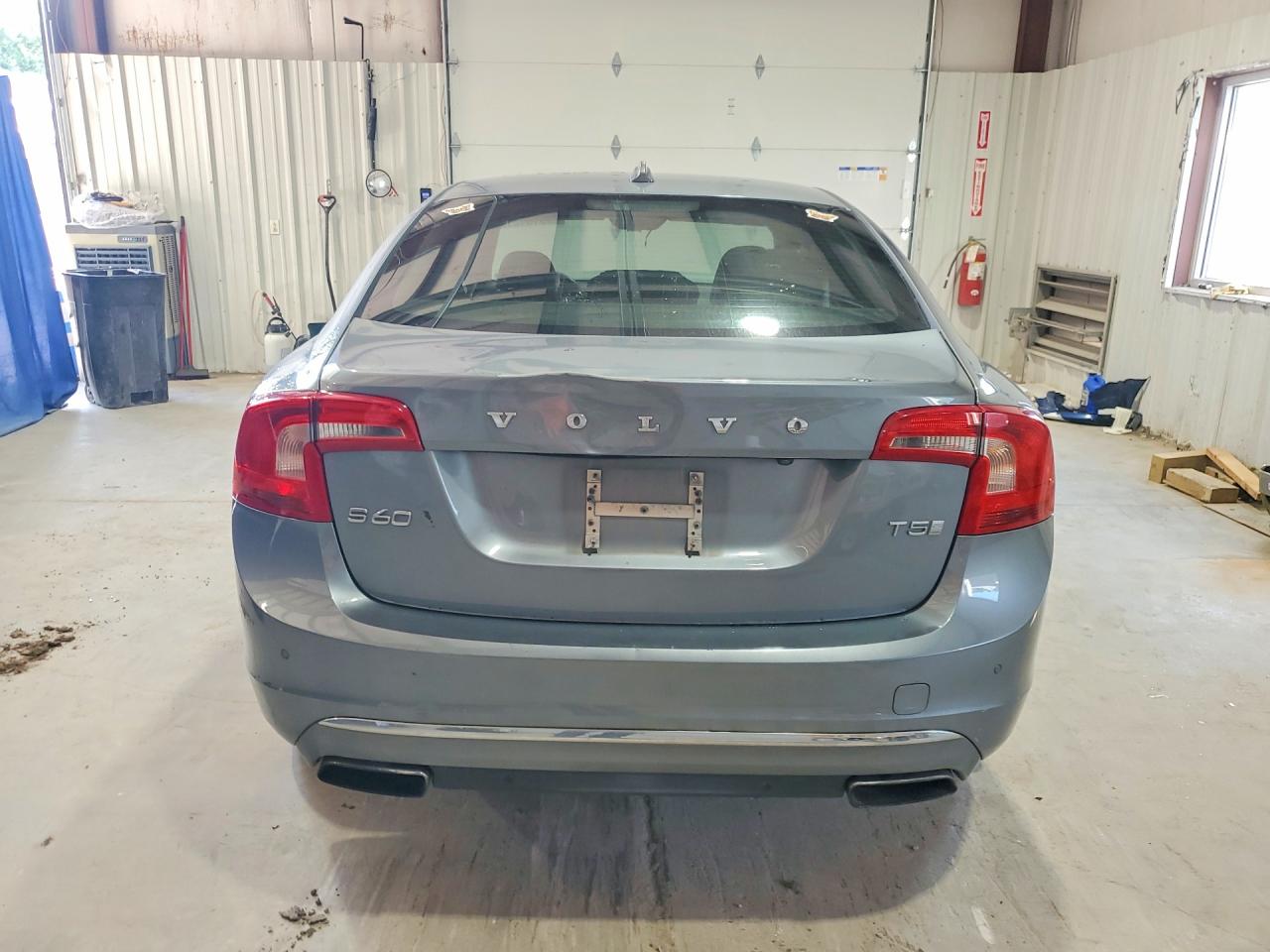 2016 VOLVO S60