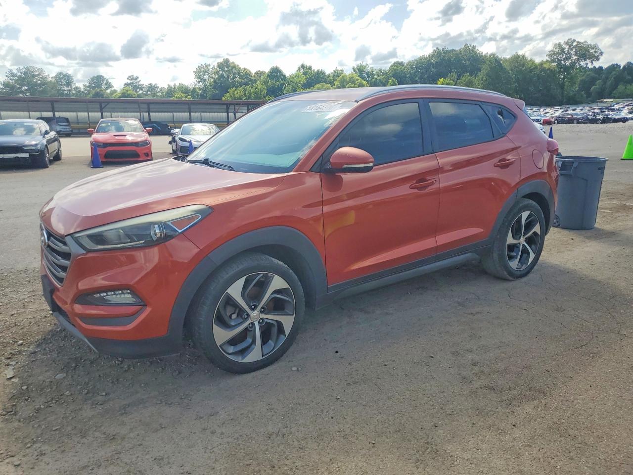 2016 HYUNDAI TUCSON