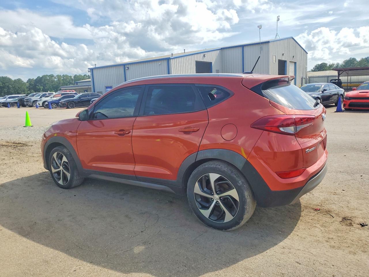 2016 HYUNDAI TUCSON