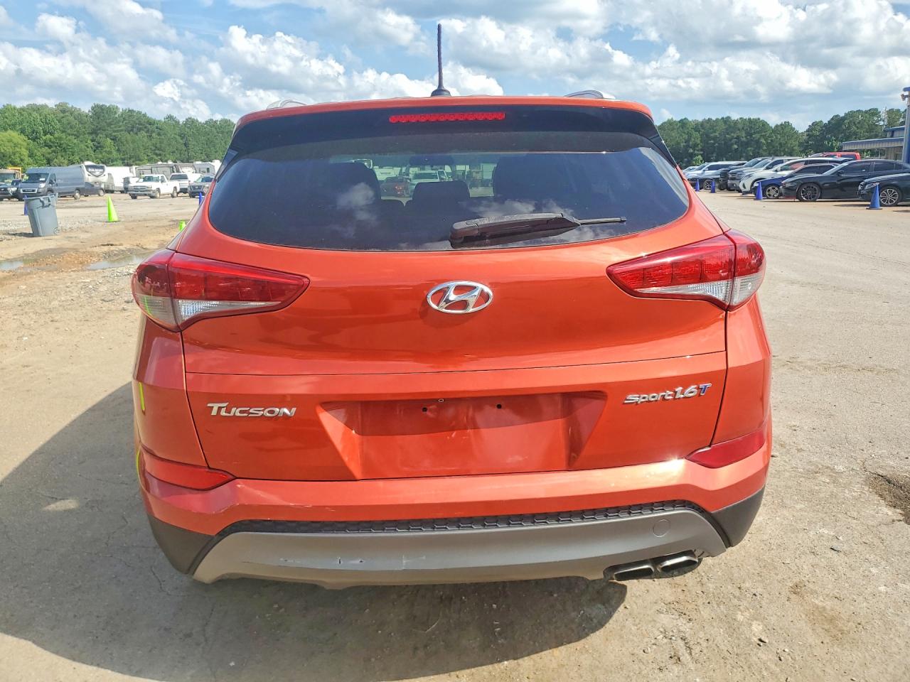 2016 HYUNDAI TUCSON
