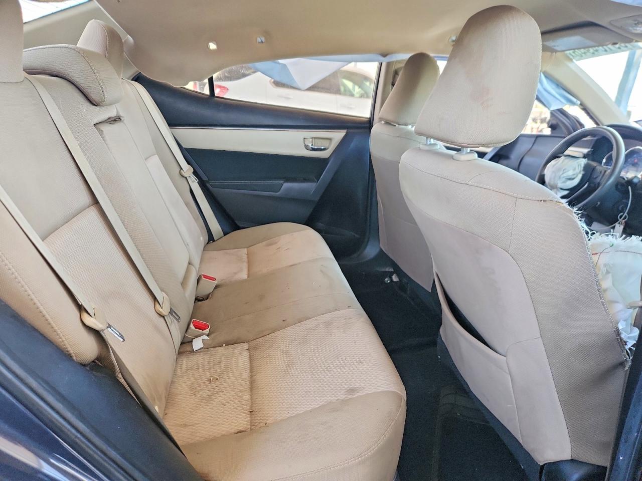 2015 TOYOTA COROLLA