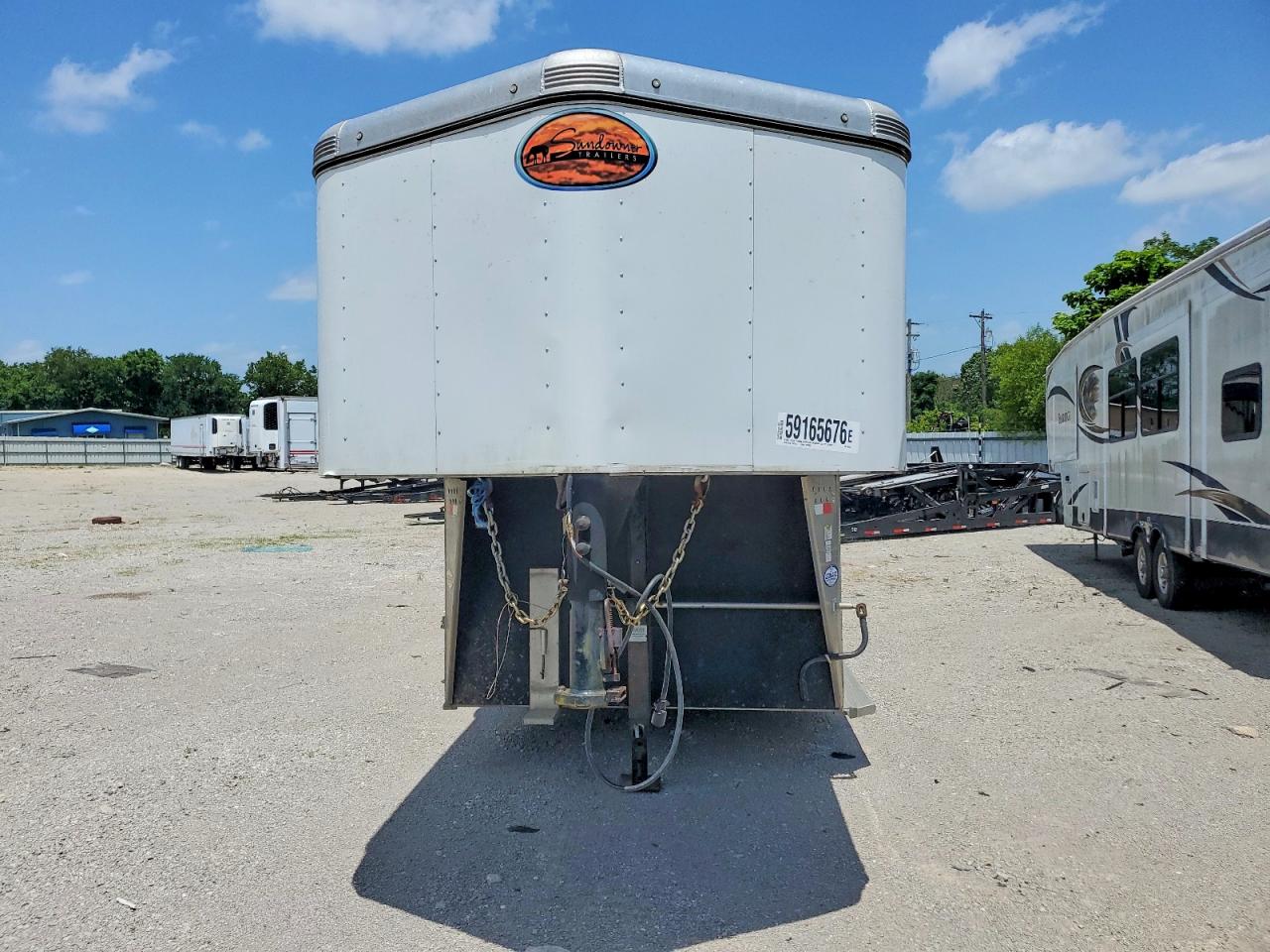 2016 SUNDOWNER TRAILER