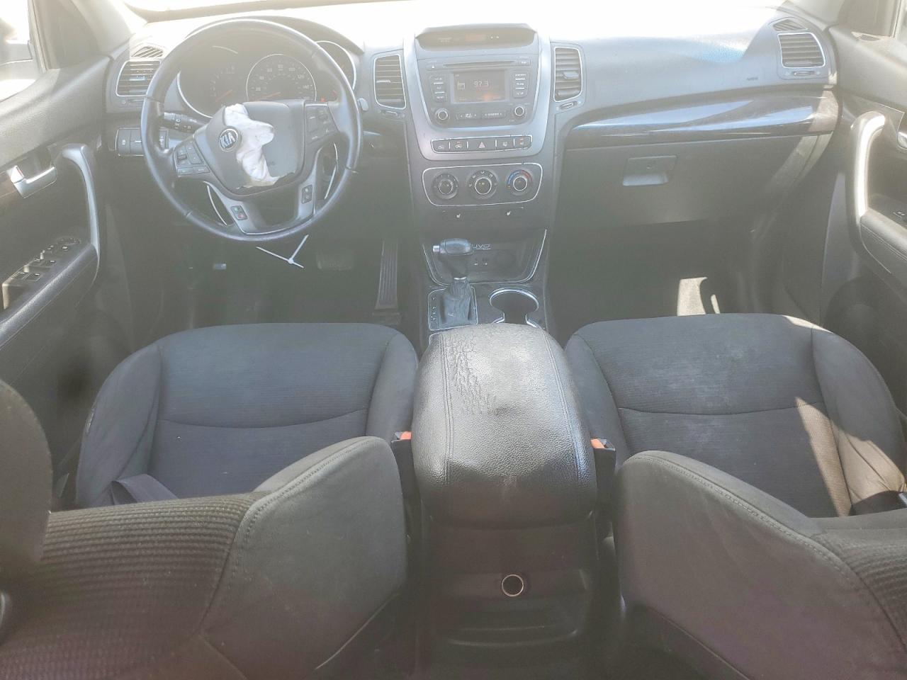2015 KIA SORENTO