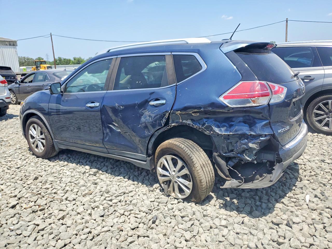 2016 NISSAN ROGUE