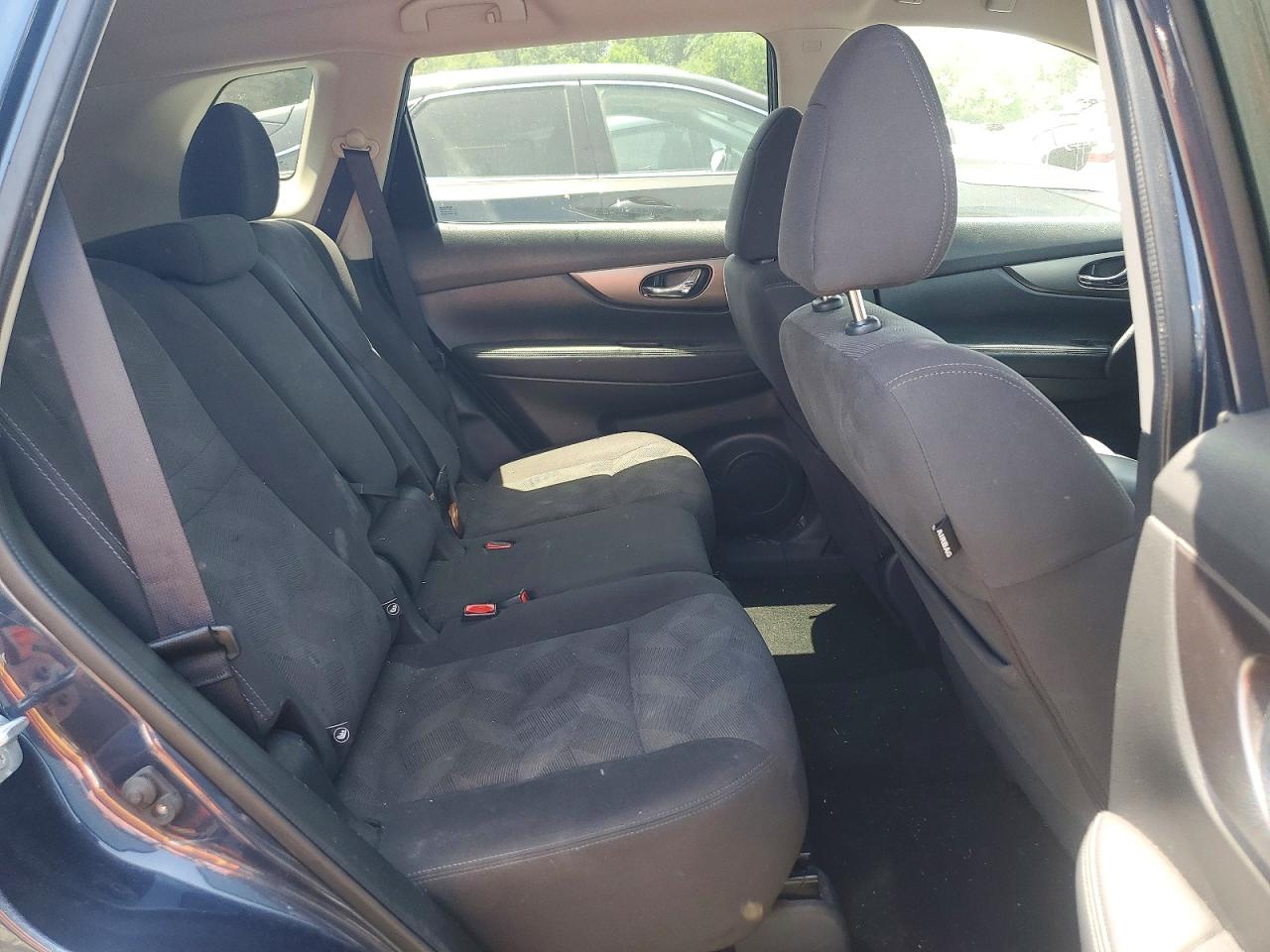 2016 NISSAN ROGUE