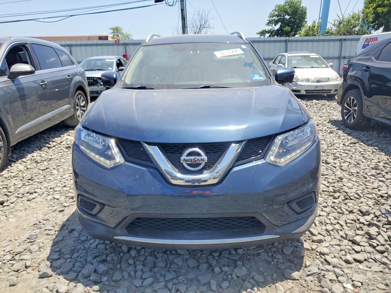2016 NISSAN ROGUE