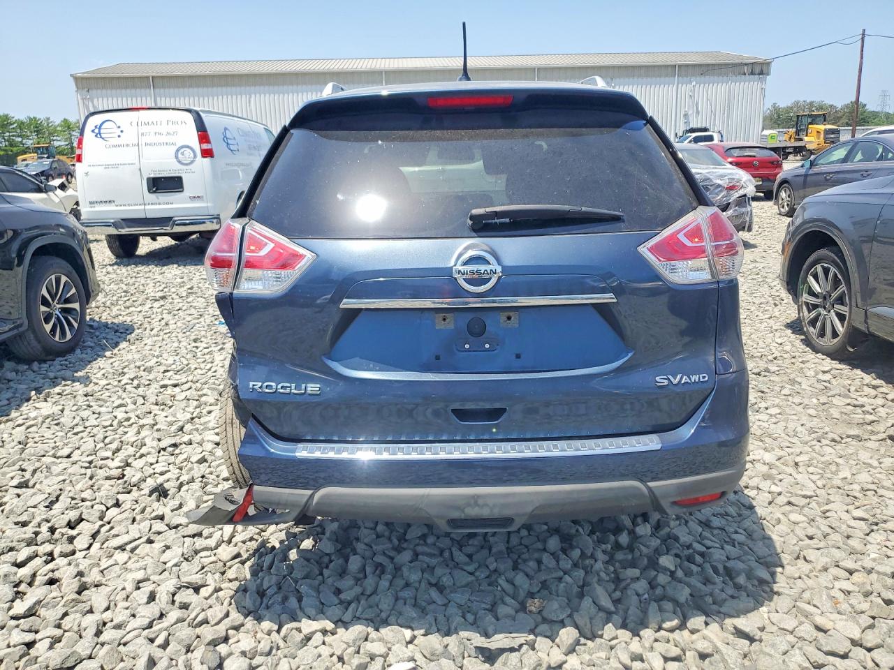 2016 NISSAN ROGUE