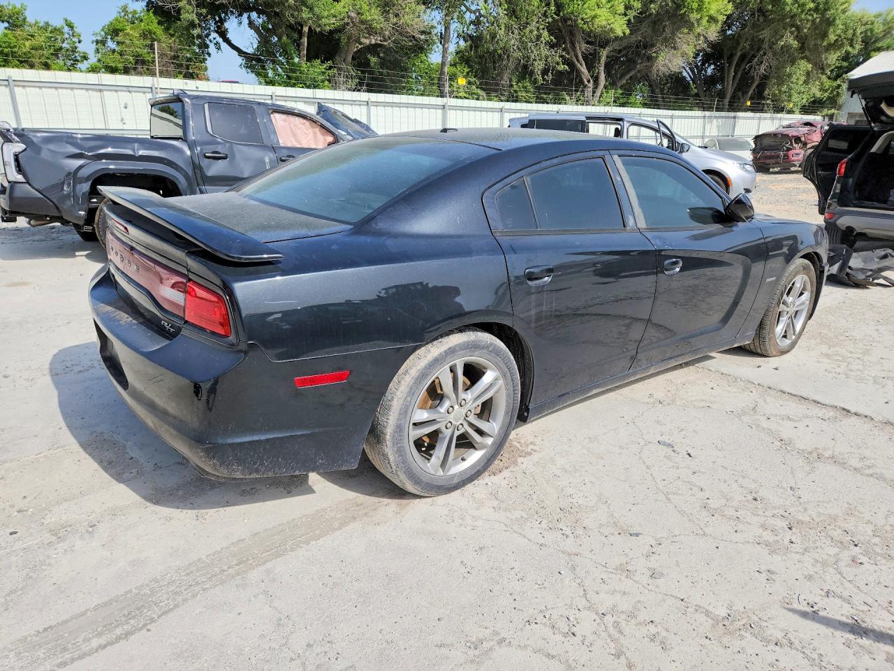 2013 DODGE CHARGER