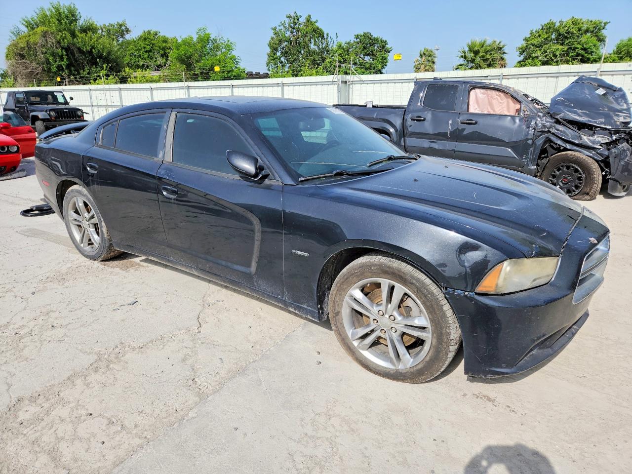 2013 DODGE CHARGER