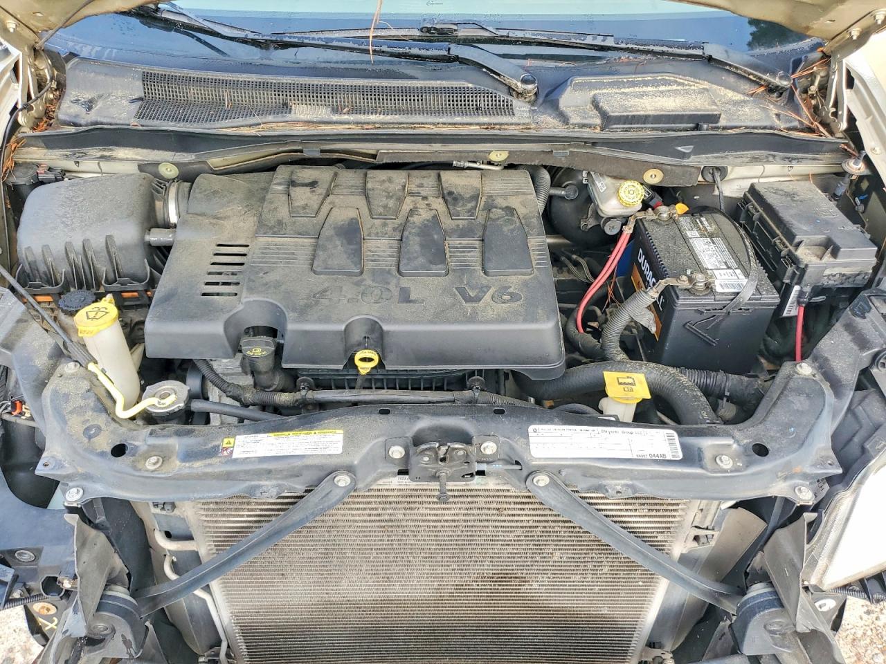 2010 CHRYSLER MINIVAN