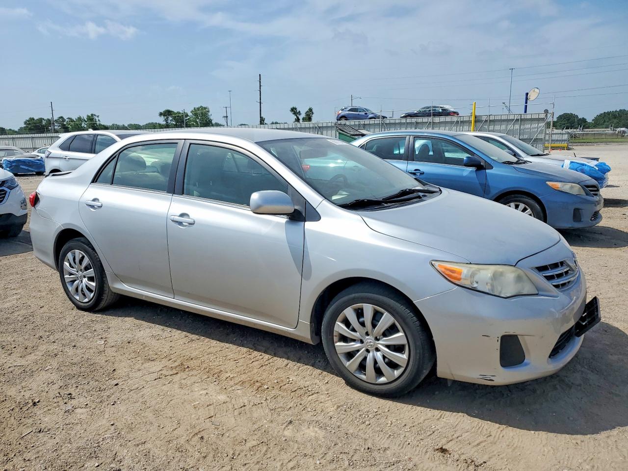 2013 TOYOTA COROLLA